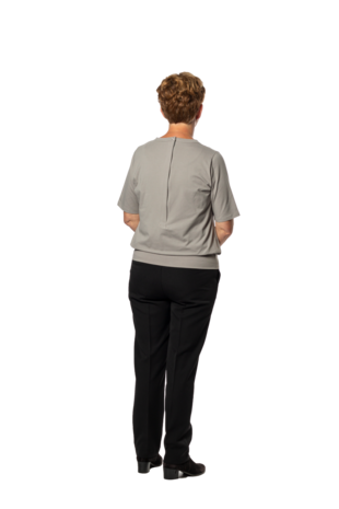 Plukpak Grijs Shirt korte mouw zwarte pantalon